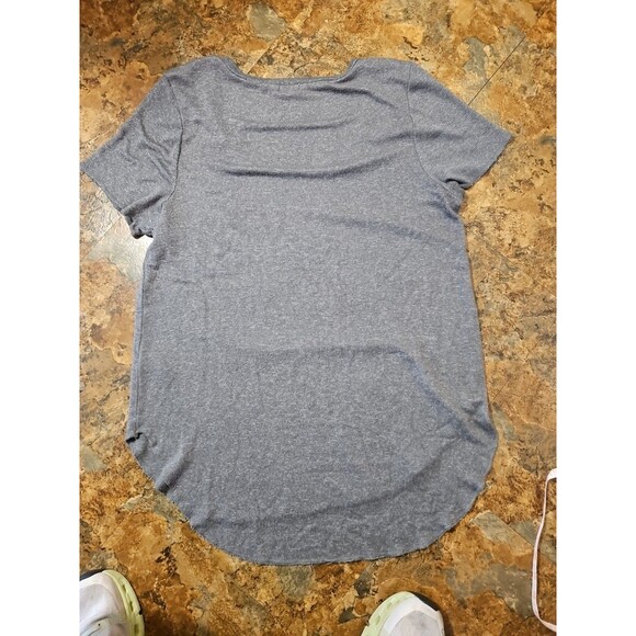 BKE gray medium short sleeve shirt Rayon/poly. Flowy (A201) - Picture 5 of 7